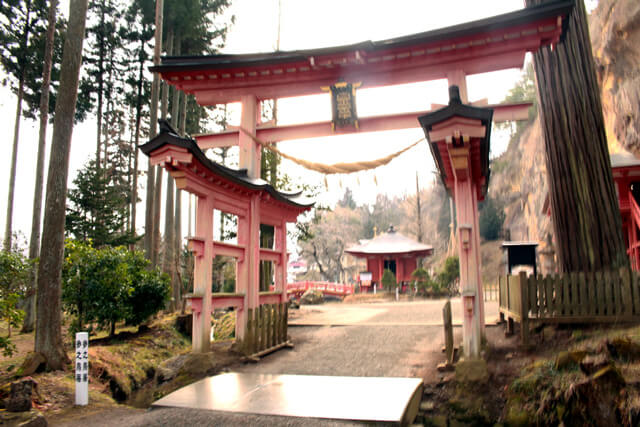 Takkokunoiwaya Bishamondo is a spiritual site with a long history!